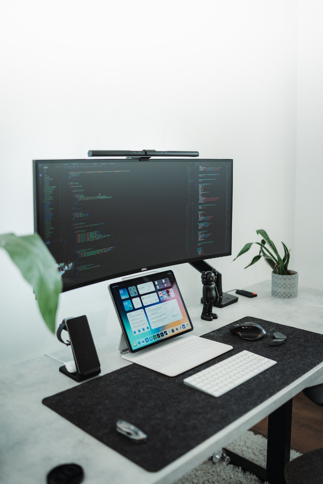 Top SCORM Software for Immersive E-Learning: LearnBrite